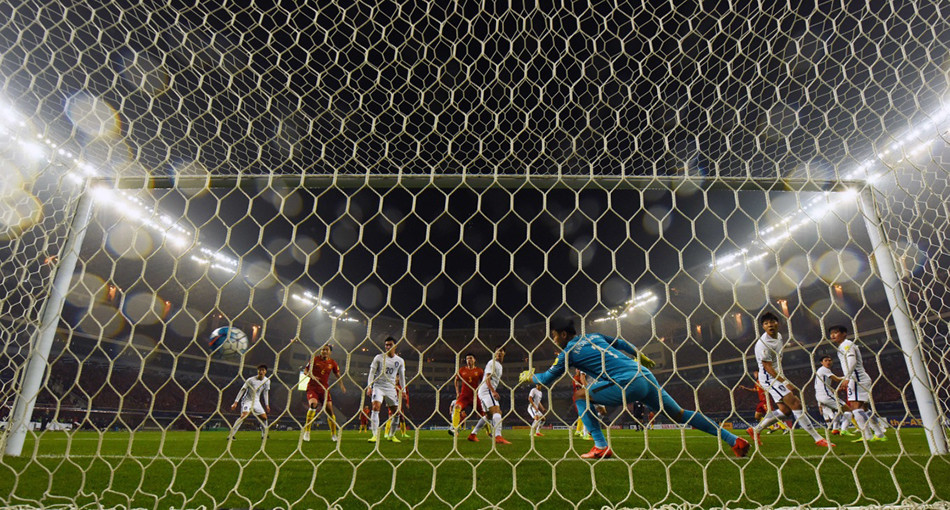 中国男足都赢了,你还有什么理由不努力备考城