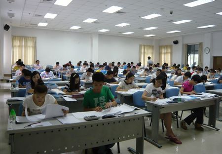 2012年广东省造价员考试圆满结束