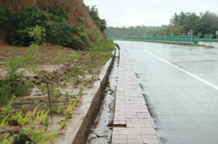 二级建造师考试知识点：路基排水设施施工